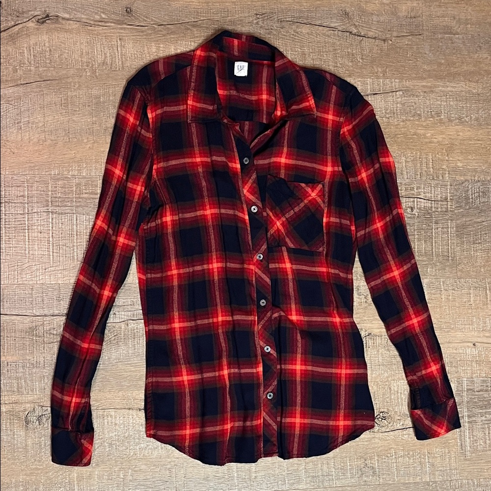 GAP red and navy blue Checkered Shirt